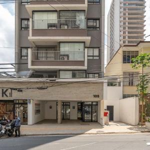 By DH: Sofisticação e praticidade em Pinheiros, próximo ao melhor da Oscar Freire.