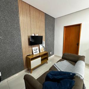 Casa 05 próximo ao centro Delior 2