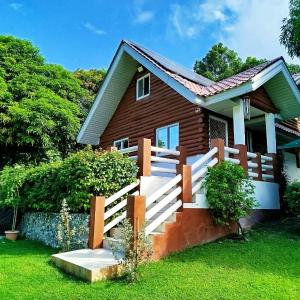 Rea's Bamboo Resort