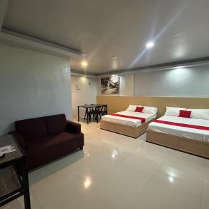 RedDoorz at FJ Hotel Tubungan Iloilo
