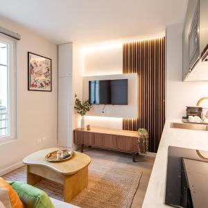 Stunning Tiny Studio - 5 min to Eiffel Tower