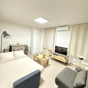Cocon Marseillais, Centre-Ville, Vieux-Port - Rue Paradis, Rénové, Climatisé, 2pers