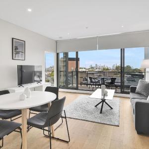 Stylish two bedroom in St Leonards ALB91105