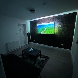 Modern Cozy One Bedroom Apartment
