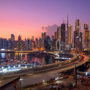 Elegant 2BR with Balcony and Burj Khalifa Skyline Views