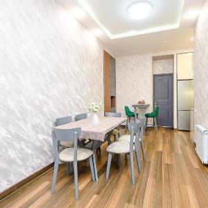 Newly renovated, real photos, excellent apartment in the center of the capital