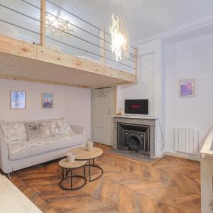 Duplex de Caractère à Cordeliers