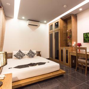 Valentine Hotel