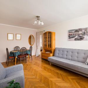 Saska Kępa Charming Apartment by BookingHost