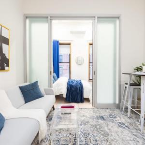 317-4A New Modern 1BR W&D Walk to Central Park