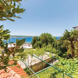 Lovely Apartment In Crikvenica