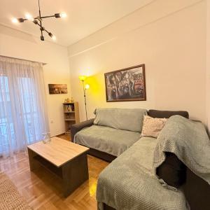 Vasia's cosy apartment in Athens, "Pedion tou Areos", close to center
