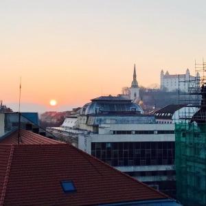 Cozy 1 bed top floor apartment in the Old town Bratislava