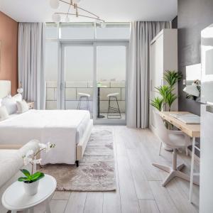 Silkhaus renovated studio with Burj Khalifa view in DIFC