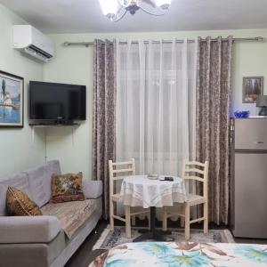 Edis's Corner