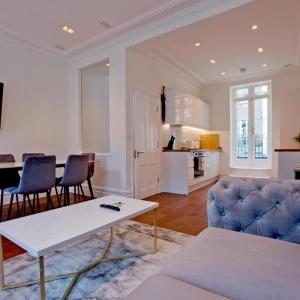 Charming 2-Bed London Holland Prk RD