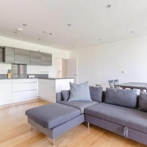 Stylish 2BD Near Notting Hill