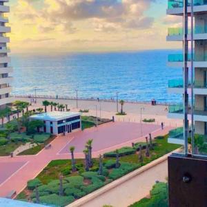 Marina Apartment Ocean View BY AppartAyla