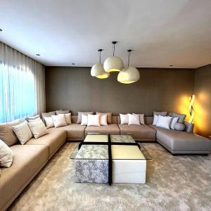 Appartement Luxueux et Spacieux à Casablanca avec Parking Privé