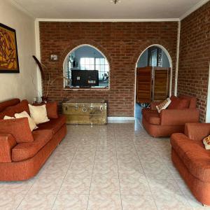 Spacious 3BDR house in Chivilcoy with swimming pool and view