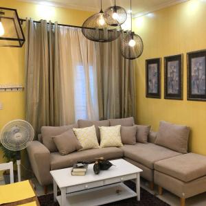 Modern Country Inspired home with High-speed Wifi