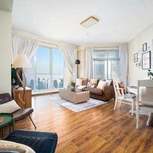 Marina Majesty- Homely & Cozy 2BR, CanalView, Central Location