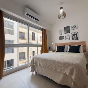 Zafiro ART TWO- Modern Studio