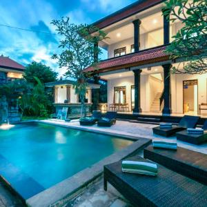 Esty House