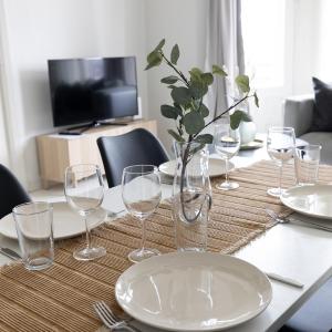 2ndhomes Central 2BR Apartment with Sauna & Balcony