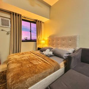 Condo near Session Road with City View