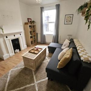 1BR Central Flat Perfect for All