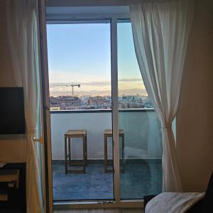 Cozy Urban Heaven with Dedicated Parking Spot