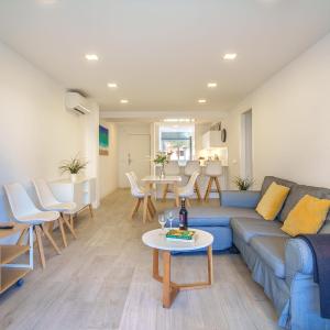 Apartment Bon Sol 100m Sandy Beach by Interhome