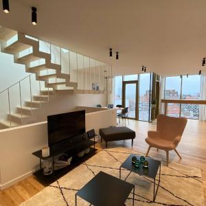 Top Floor New Duplex Stunning View In Trendy St Gilles