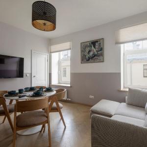 Elegant Stay in Quiet Center