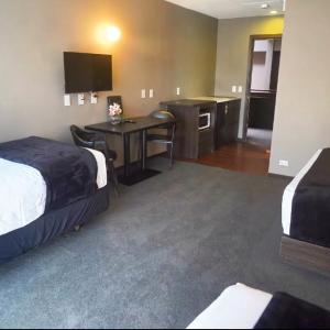 136 On Bealey Motel