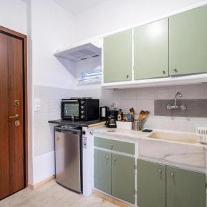 Acropolis Skyline Sunset, 2 person loft Exarchia