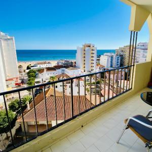 Apartamento com vista-mar na Praia da Rocha, Portimão