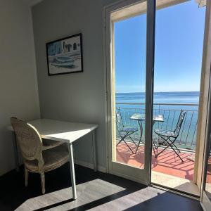 Augusta SeaView Apartment