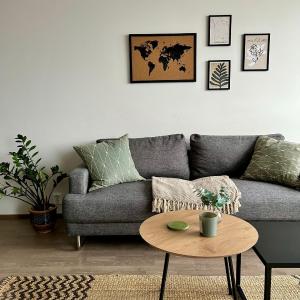 Two rooms with city views