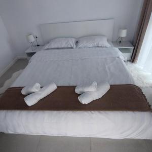 Cora Apartment