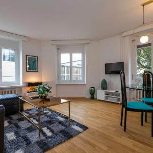 KAYA Zurich Apartment SAPPHIRE - Downtown 2BR Deluxe Apt