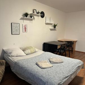 Private room 1 km from center with kitchen