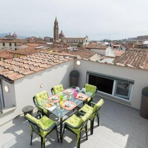 Pitti Flats Serragli