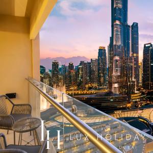 LUX The EMAAR Fashion Avenue Studio 2