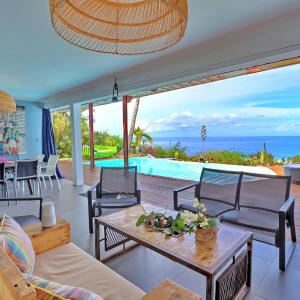 Villa Alcazar - climatisée avec piscine, vue mer
