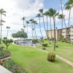 Maalaea Condo with Pool Access - Walk to Beach!