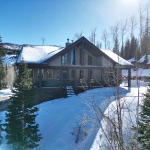 Luxury Mountain Retreat