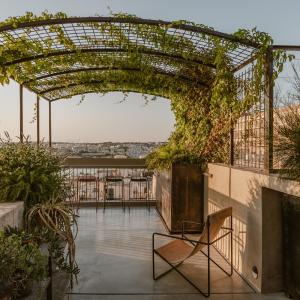 SCALA by Valletta Vintage