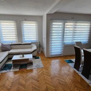 Charming 2 Bedroom Apartment in Heart of Skopje
